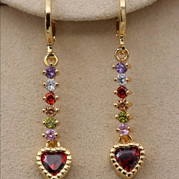 New heart gold dangle drop earrings - Picture 4 of 5